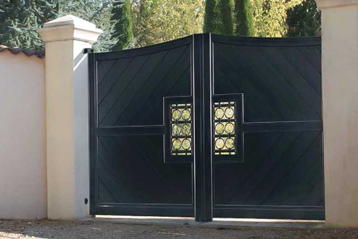 Bespoke Gates - Confidence collection -Horizal