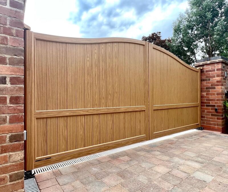 Aluminium Gates: Driveway Gates, Garden Gates & Fencing